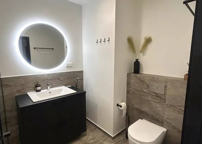 Myhouse Centre דירה