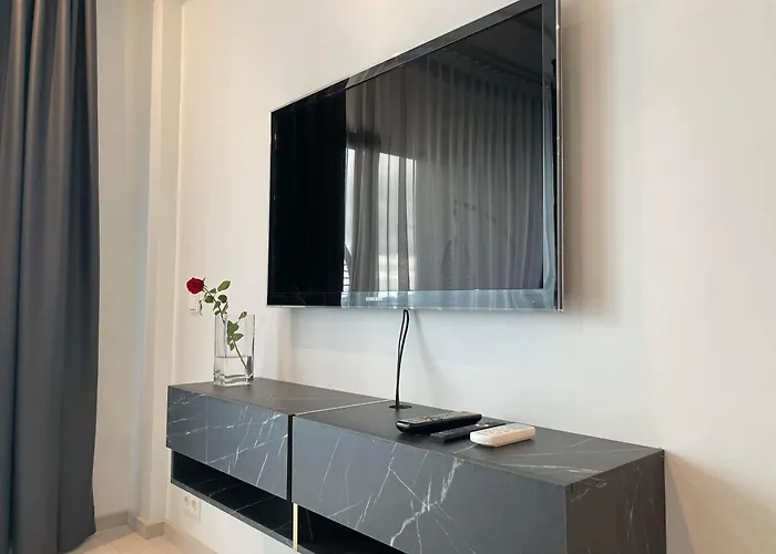 Myhouse Centre דירה *